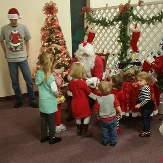 Santa at Carter Lake Road CofC