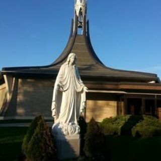 Statue of Mary at Holy Rosary