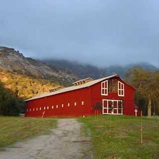 Saint Nicholas Orthodox Ranch and Retreat Center - Dunlap, California