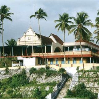 Rajadhiraja St Piravom, Kerala