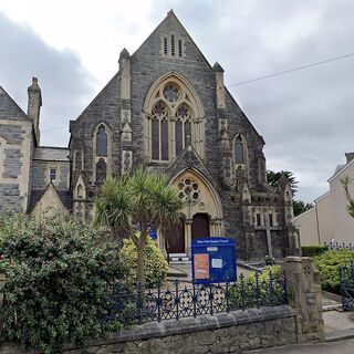 Deer Park Baptist Church - Tenby, Pembrokeshire