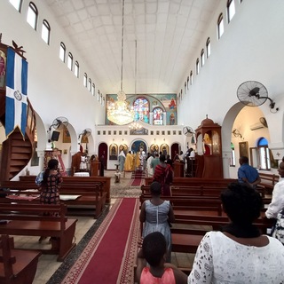 Divine Liturgy - photo courtesy of Anish JACOB VADAKKEDATH