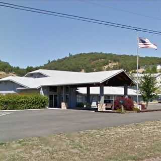 Christian Life Center - Roseburg, Oregon