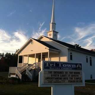 Tri Town Baptist Church - East Millinocket, Maine