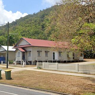 St Augustine's Church - Stratford, Queensland