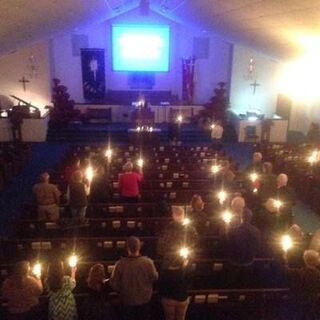 Christmas Eve Candlelight Service 2013