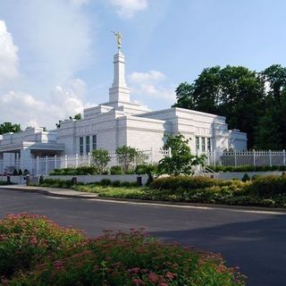 Louisville Kentucky Temple Crestwood, Kentucky