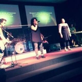 Worship at Hope City