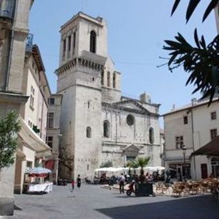 Cathedrale Saint Castor Nimes, Languedoc-Roussillon