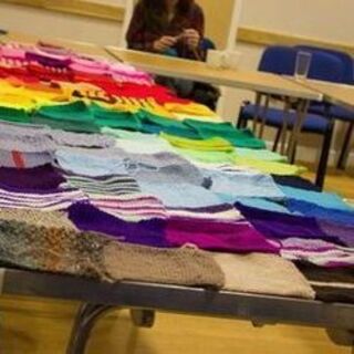 Big Issue Knitathon – 16 November 2013