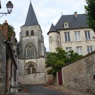 Eglise Saint Pierre - Pouilly Sur Loire, Bourgogne