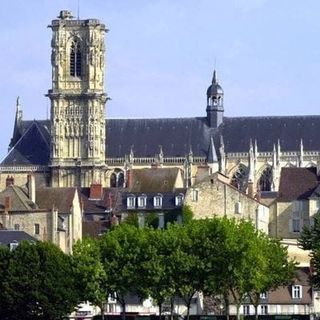 Cathedrale Saint Cyr Et Sainte Julitte Nevers, Bourgogne