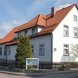 Neuapostolische Kirche Schmiedefeld - Schmiedefeld, Thuringia