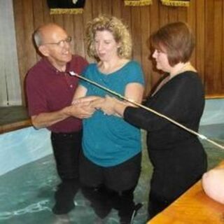 Kingswood Baptist Church baptism