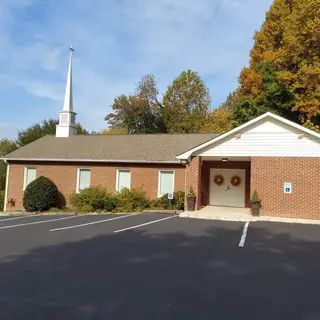 Front view of Bethel Church of Christ in Morganton, NC