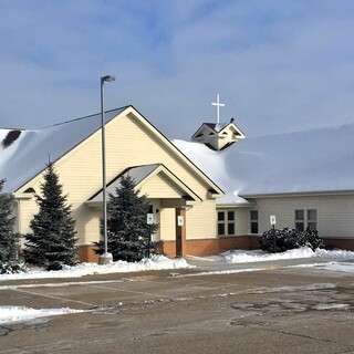 Risen Savior Lutheran Church - McFarland, Wisconsin