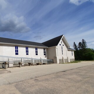 Notre-Dame-du-Laus Powerview-Pine Falls MB - photo courtesy of J-M Kabongo