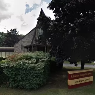 St. Luke the Evangelist Parish Holy Angels Church - Plaistow, New Hampshire