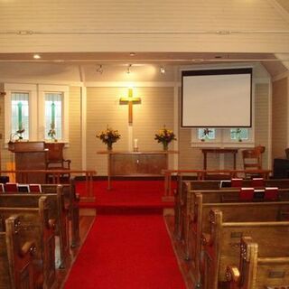 The inside of Pitt Meadows United Church