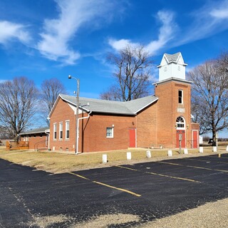 Shields' Chapel United Methodist Church Canton IL - photo courtesy of Cary Miller