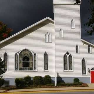 Newaygo United Methodist Church - Newaygo, Michigan