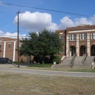 Farmersville United Methodist Church - Farmersville, Texas