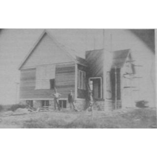 Endeavor Presbyterian Church under construction in 1910