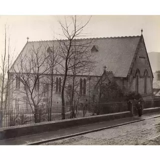 St. Ninian's - Gourock, Renfrewshire