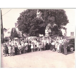 1947 church group at Flint Street