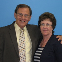 Ron and Jeannette Davis