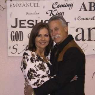 Lead Pastor Pastor David and Nancy Wright