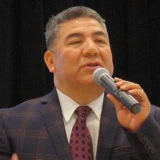 Pastor Oscar Armendariz