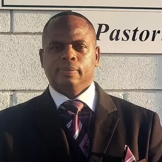 Pastor Ian Forbes