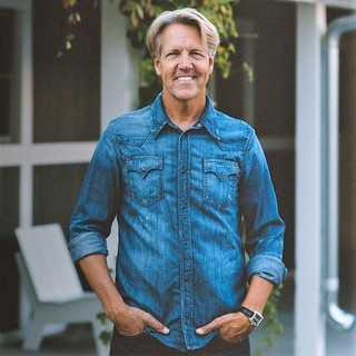 Senior Pastor Skip Heitzig