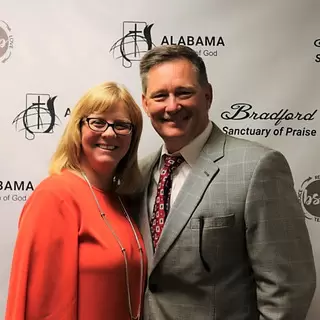 Pastor Jeff and Melissa Noles