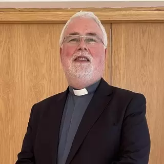 Rev Mark Hayden