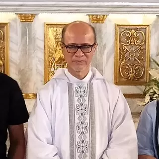 Fr. Elorde T. Gomez