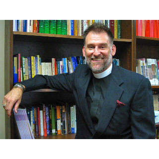 Rector Scott Thompson