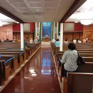 Msgr. Bert at the altar - photo coutesy of Carlos Gonzalez