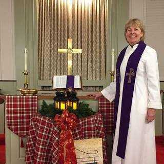 Pastor Lynn M McCracken